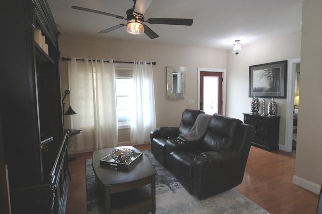 4650 Kelling Street, Davenport, IA 52806