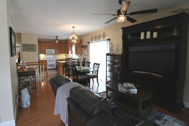 4650 Kelling Street, Davenport, IA 52806