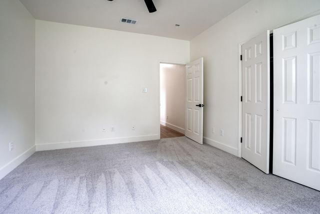 214 Pearly Top Drive, Glenn Heights, TX 75154