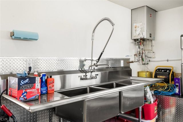 3051 South Indy Court, Pahrump, NV 89048