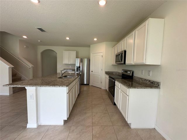 5740 SUNBONNET WAY, St Cloud, FL 34771
