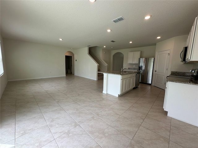 5740 SUNBONNET WAY, St Cloud, FL 34771
