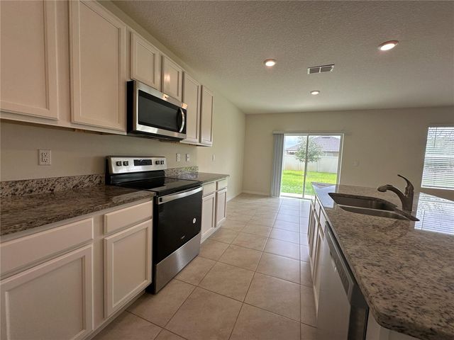 5740 SUNBONNET WAY, St Cloud, FL 34771