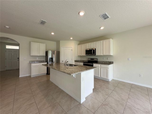 5740 SUNBONNET WAY, St Cloud, FL 34771
