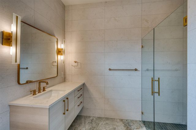 3504 Bay West BLVD, Horseshoe Bay, TX 78657