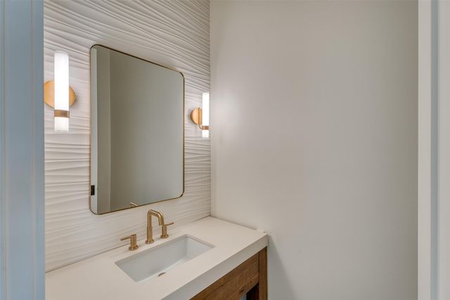 3504 Bay West BLVD, Horseshoe Bay, TX 78657