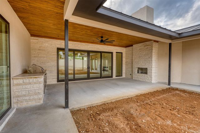 3504 Bay West BLVD, Horseshoe Bay, TX 78657