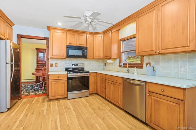 63 Farview Road, Carmel, NY 10512