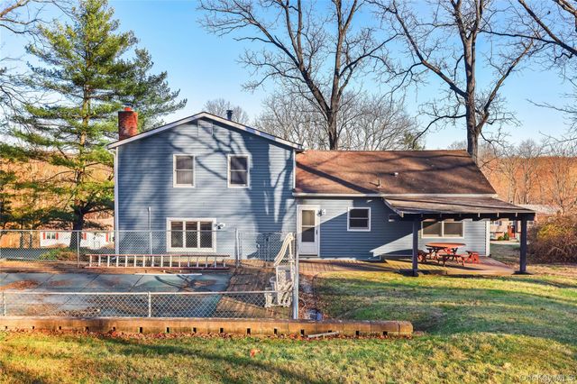 63 Farview Road, Carmel, NY 10512