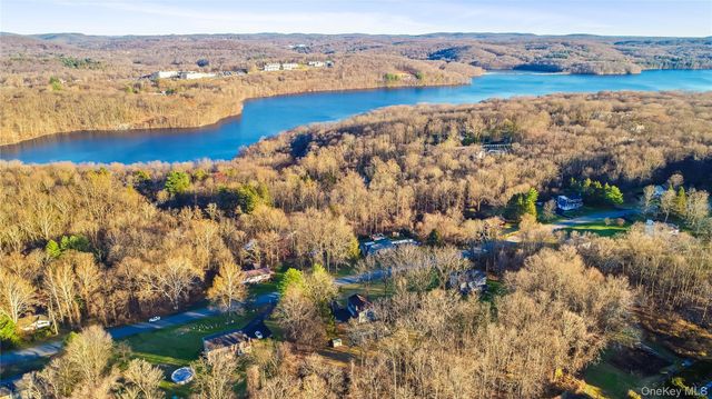 63 Farview Road, Carmel, NY 10512