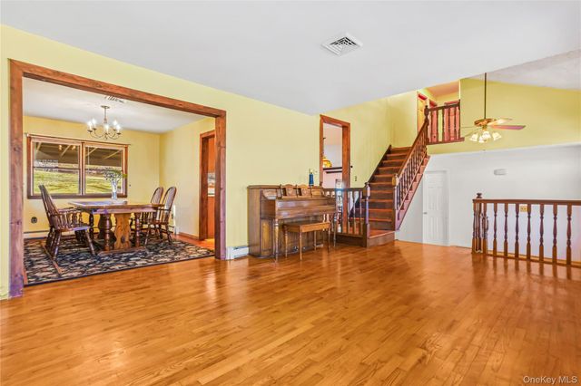 63 Farview Road, Carmel, NY 10512