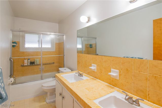 860 Sutherland Avenue, Akron, OH 44314