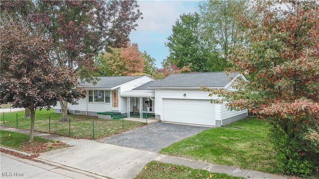 860 Sutherland Avenue, Akron, OH 44314