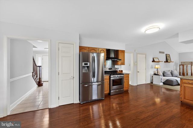 401 RUSSELL AVE, Douglassville, PA 19518