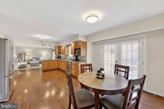 401 RUSSELL AVE, Douglassville, PA 19518