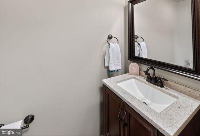 401 RUSSELL AVE, Douglassville, PA 19518