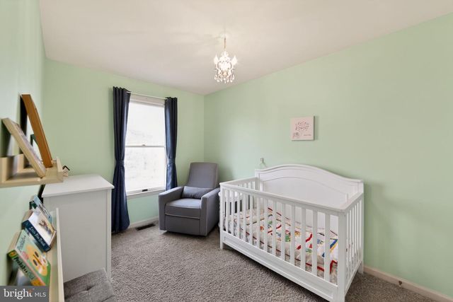 401 RUSSELL AVE, Douglassville, PA 19518