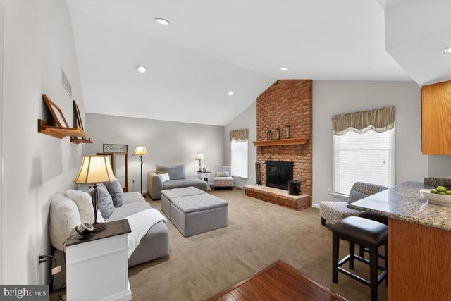 401 RUSSELL AVE, Douglassville, PA 19518