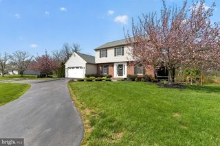 401 RUSSELL AVE, Douglassville, PA 19518