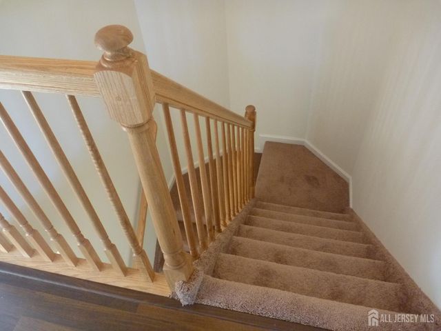 7172 Elm Court, South Brunswick, NJ 08852