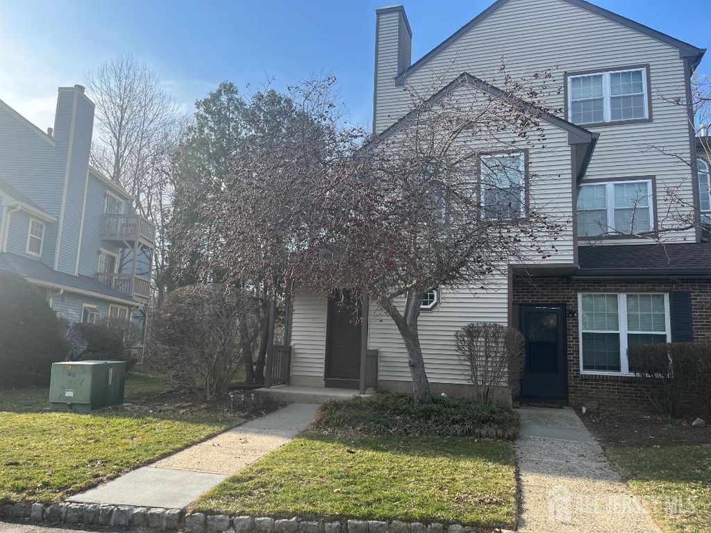 7172 Elm Court, South Brunswick, NJ 08852