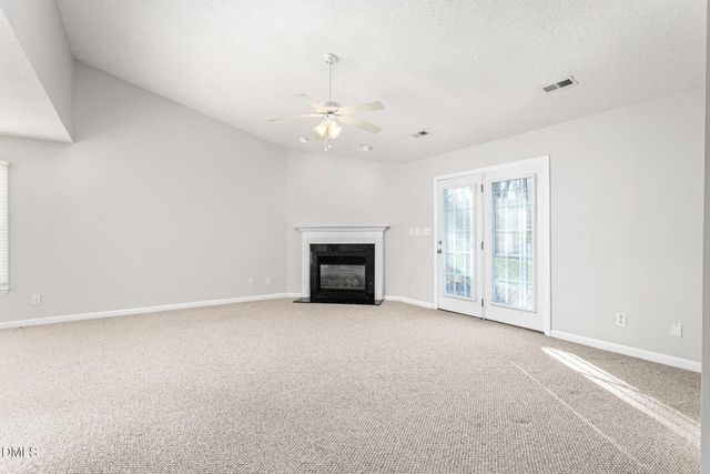 3027 Maple Avenue Apt R1, Burlington, NC 27215