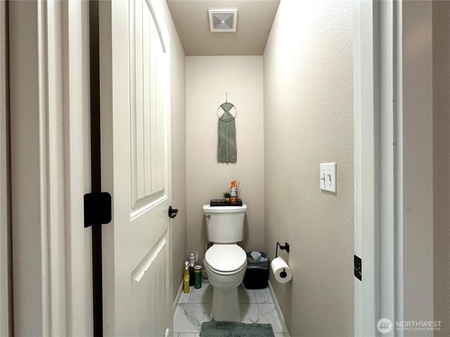 4249 17th Way NE, Olympia, WA 98516