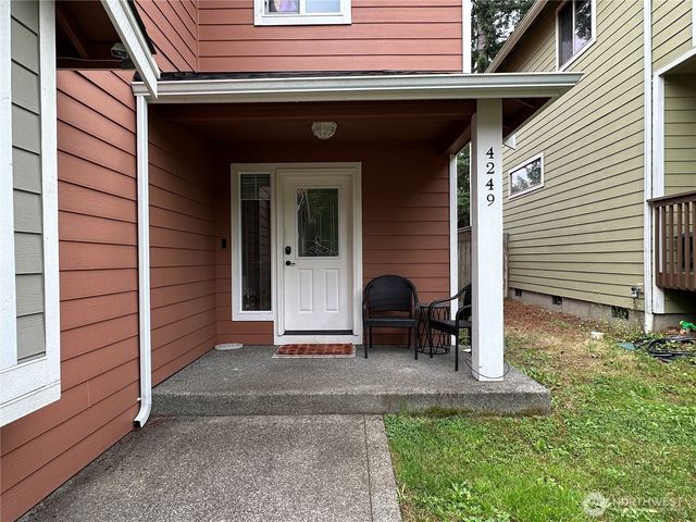 4249 17th Way NE, Olympia, WA 98516