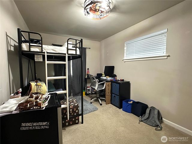 4249 17th Way NE, Olympia, WA 98516