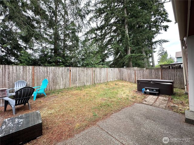4249 17th Way NE, Olympia, WA 98516