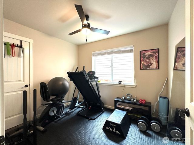 4249 17th Way NE, Olympia, WA 98516