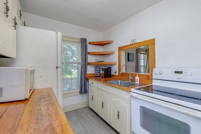 53 Butler Street, Hillsborough, NH 03244