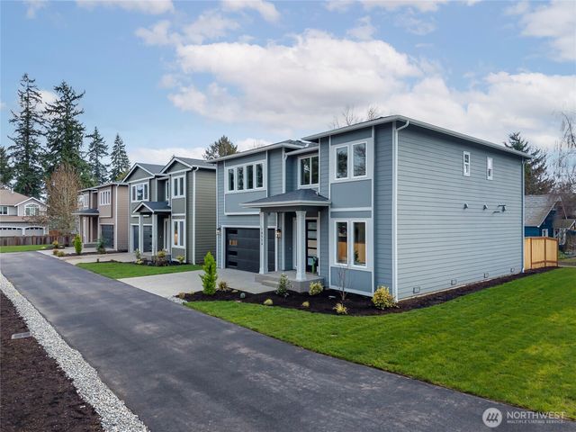 18556 Stone Avenue N, Shoreline, WA 98133