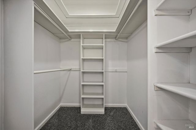 19285 Ravenhill Rd, Hidden Valley Lake, CA 95467