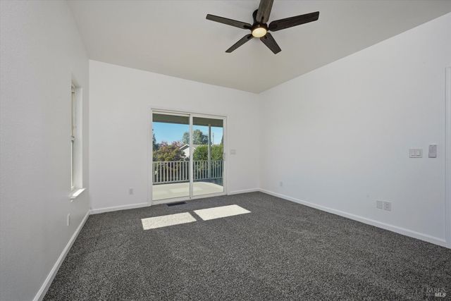 19285 Ravenhill Rd, Hidden Valley Lake, CA 95467