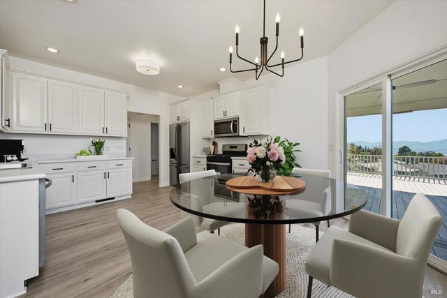 19285 Ravenhill Rd, Hidden Valley Lake, CA 95467