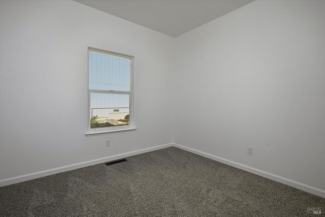 19285 Ravenhill Rd, Hidden Valley Lake, CA 95467