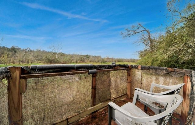 5523 Ehrman Lake Lane, Wallis, TX 77485