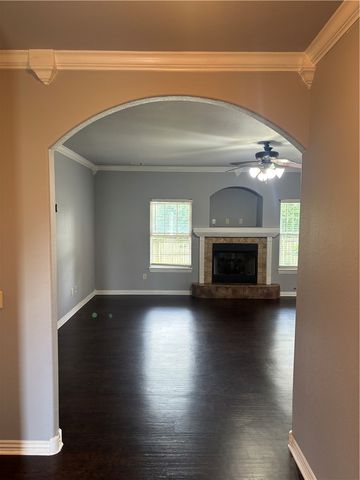 2301 SW 20th Street, Bentonville, AR 72713