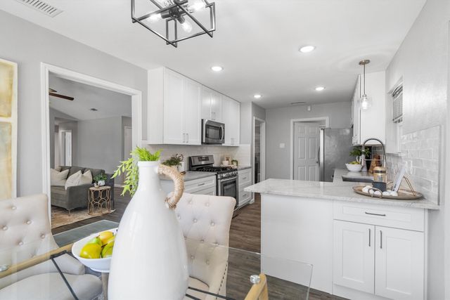 1719 Brighton Drive, Carrollton, TX 75007