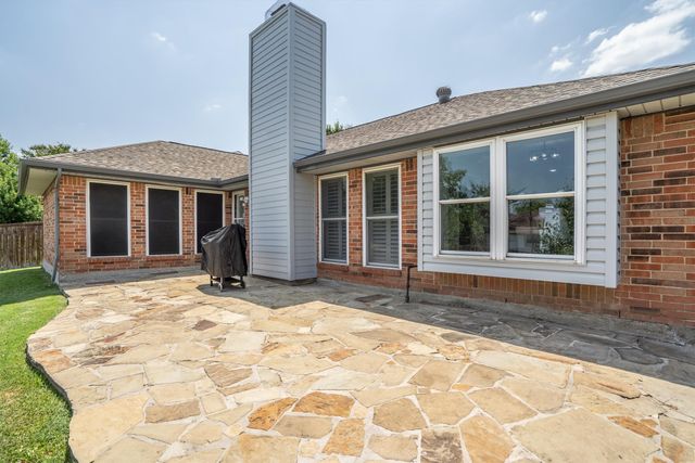 1719 Brighton Drive, Carrollton, TX 75007