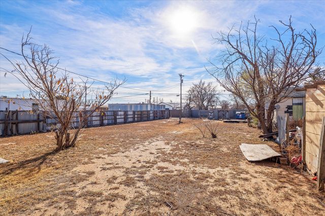 204 Austin Street, Levelland, TX 79336