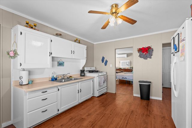 204 Austin Street, Levelland, TX 79336