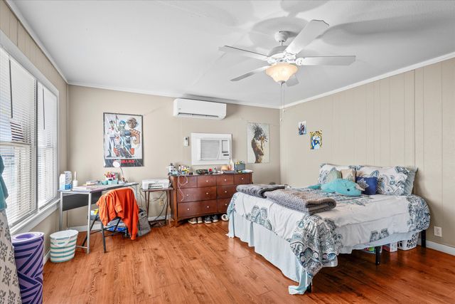 204 Austin Street, Levelland, TX 79336