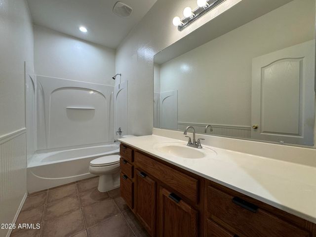 7136 S 70TH Drive, Laveen, AZ 85339