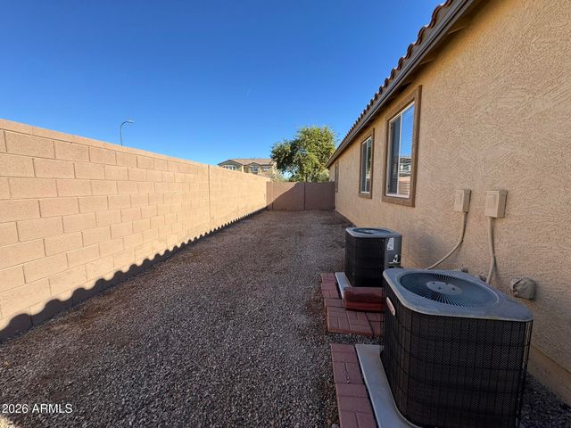 7136 S 70TH Drive, Laveen, AZ 85339