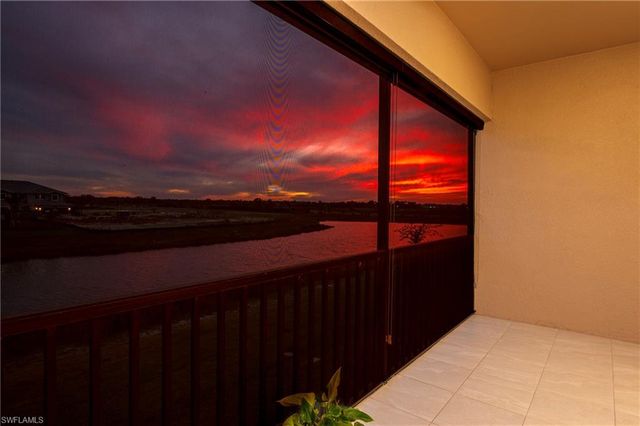 15328 Lucerna ST 202, Naples, FL 34114