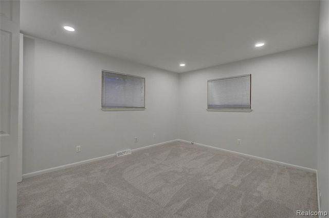 2451 Sanders Place, Bloomfield Hills, MI 48302