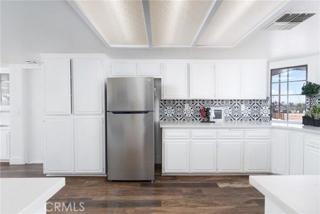 16433 Ocotilla Road, Apple Valley, CA 92307