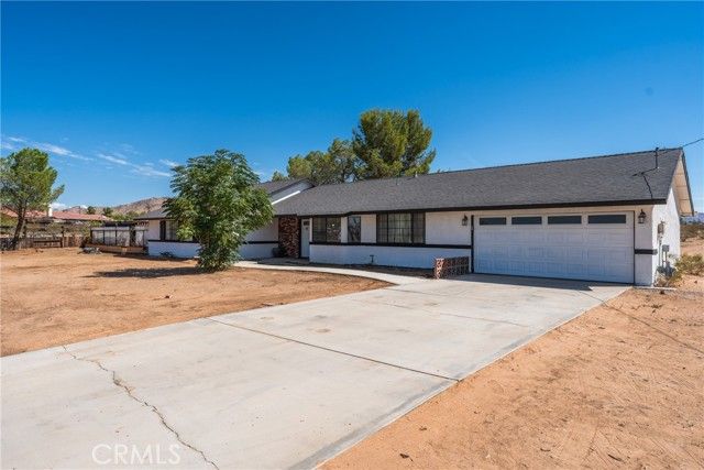 16433 Ocotilla Road, Apple Valley, CA 92307